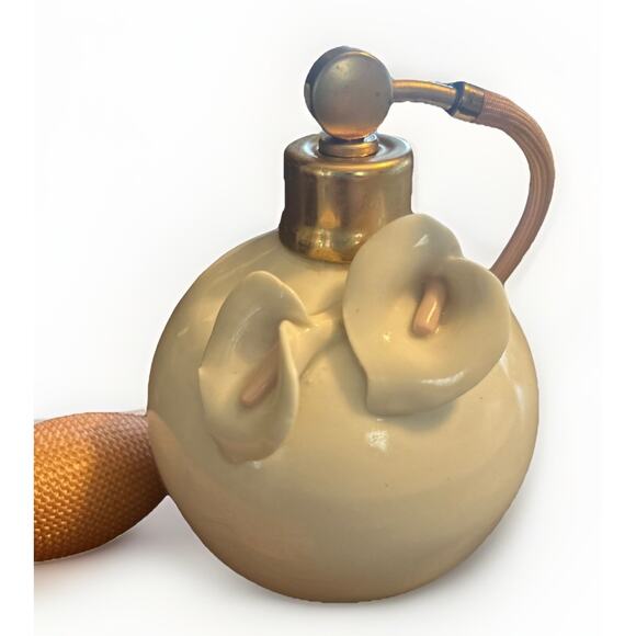 Vintage Studio Art Pottery Calla Lily Sculpture Atomizer Perfume Bottle Signed - Picture 2 of 6